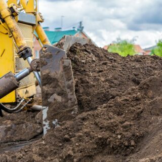 Backhoe Vs Bulldozer (When To Bulldozers Or Backhoes)
